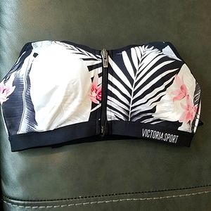 Victoria Secret Knockout Sports Bra